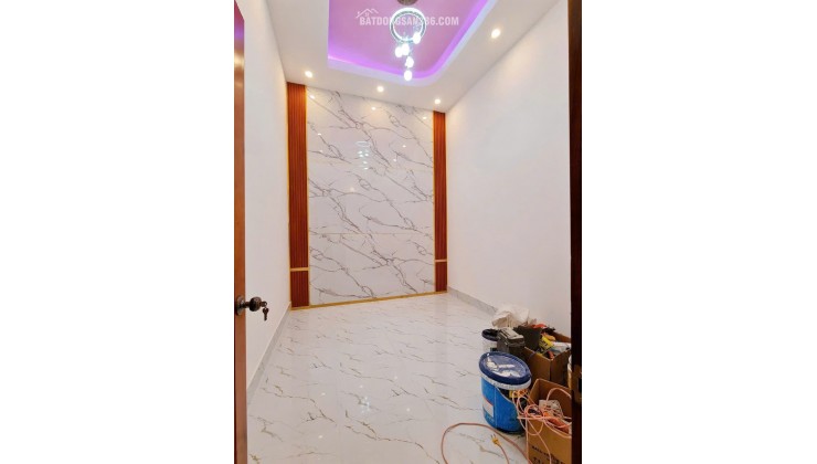 Bán nhà hẻm đường cách mạng tháng tám giá chưa tới 2,5 tỷ